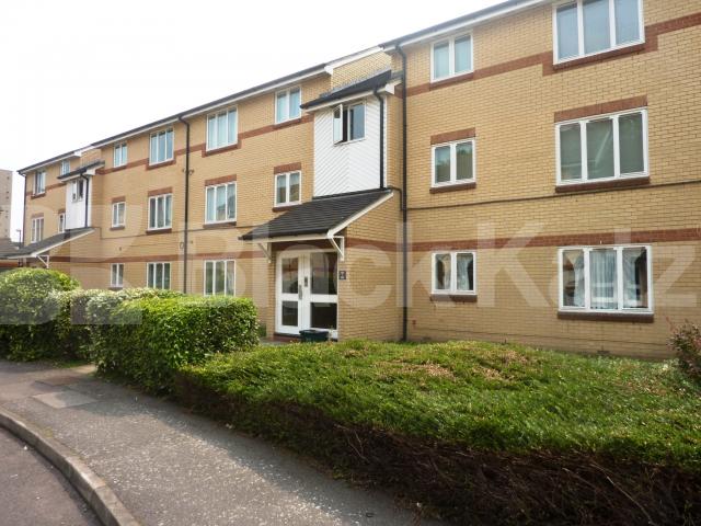 			3 MINUTES TO TUBE!, 1 Bedroom, 1 bath, 1 reception Flat			 Heddington Grove, CALEDONIAN ROAD